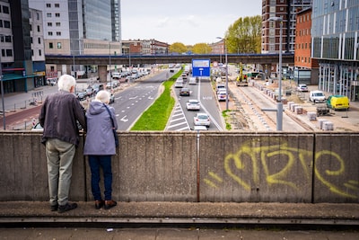 Zuidplein opnieuw lastiger bereikbaar, maar einde is in zicht: zo staan de werkzaamheden ervoor