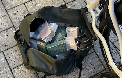 Winkeldief betrapt met tas vol parfum in Eindhoven, handhavers grijpen in