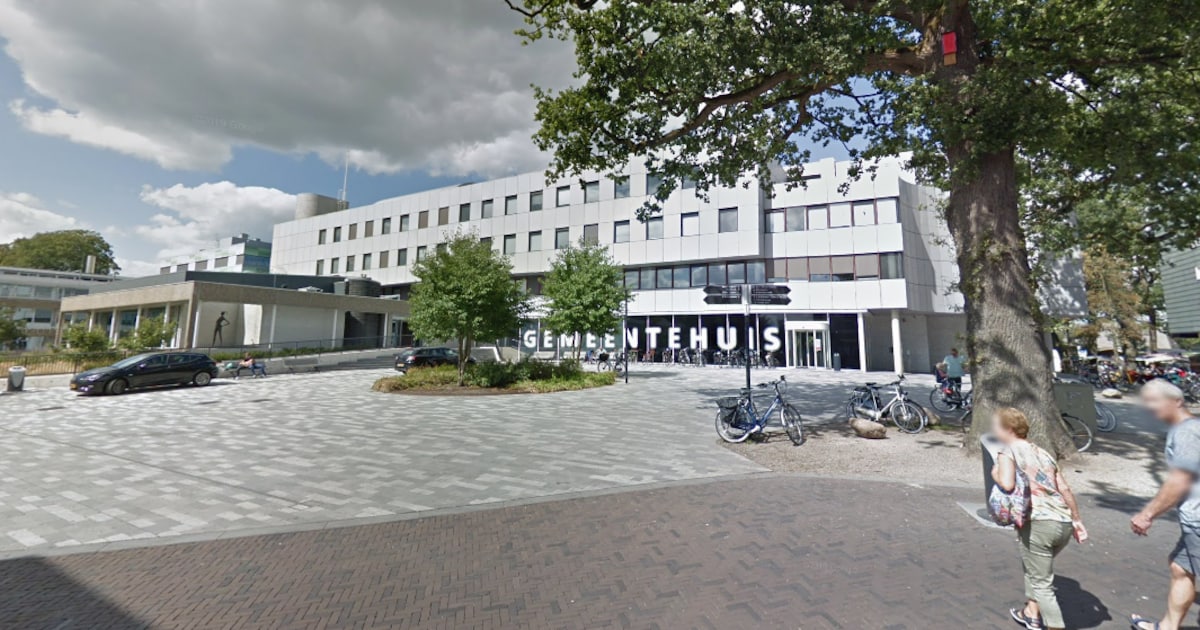 Gemeentehuis Emmen opent binnenkort haar deuren