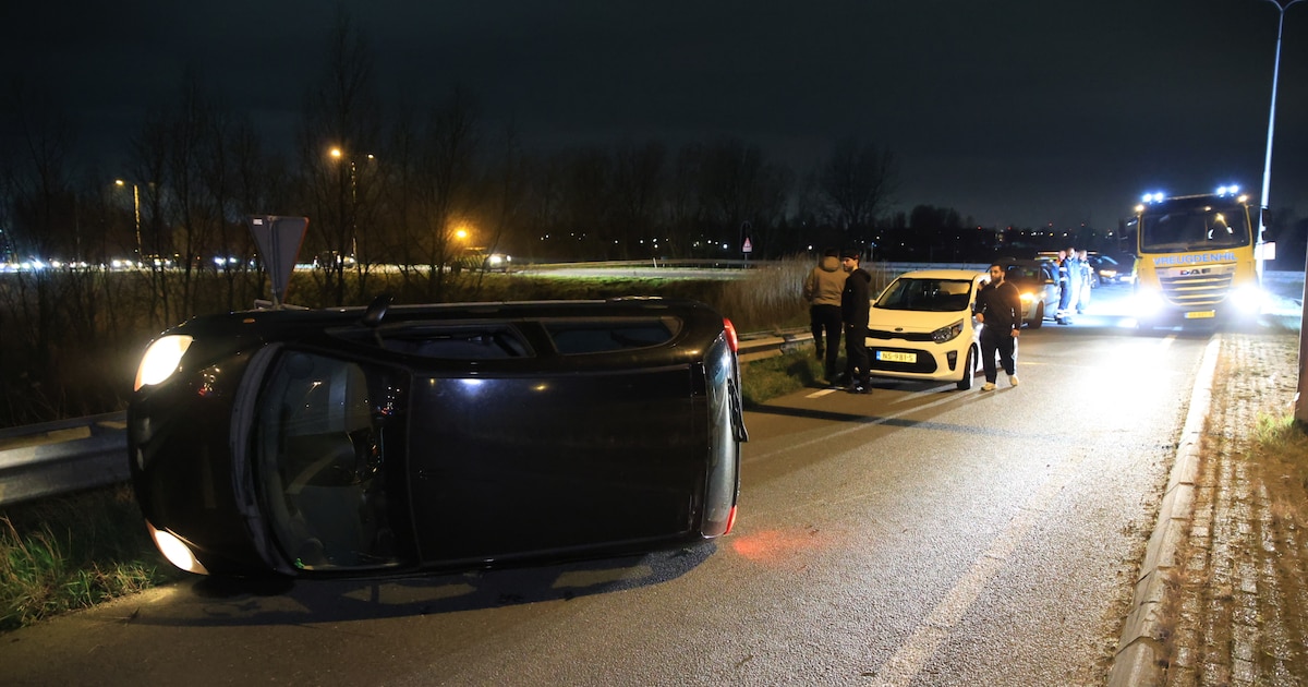 Tientallen automobilisten op de bon na ongeval op afrit A4