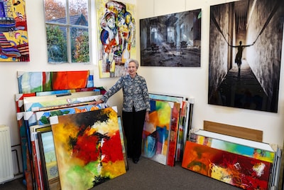 Van Gaal bewijst het ongelijk van critici: haar galerie in Zevenaar hield 37 jaar stand