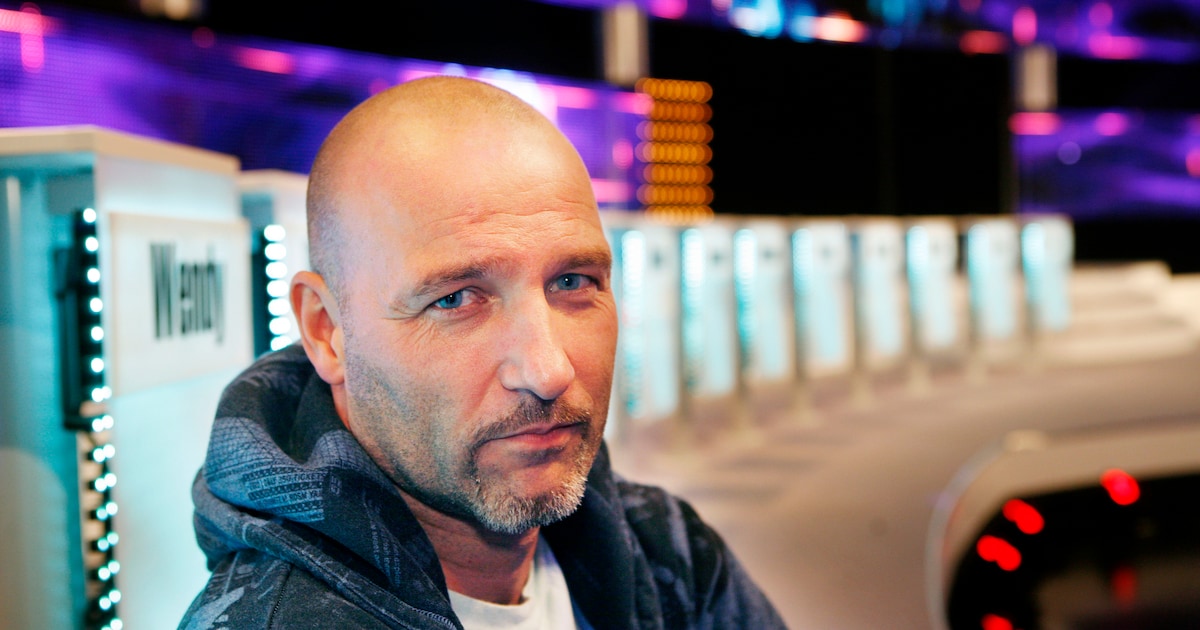 Datingprogramma Take Me Out keert terug bij Videoland | Show | AD.nl