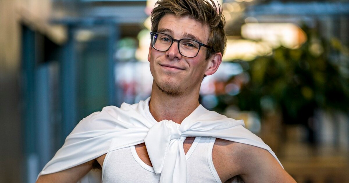 Cabaretier Remy Evers onderzoekt de dunne lijn tussen fantasie en ...