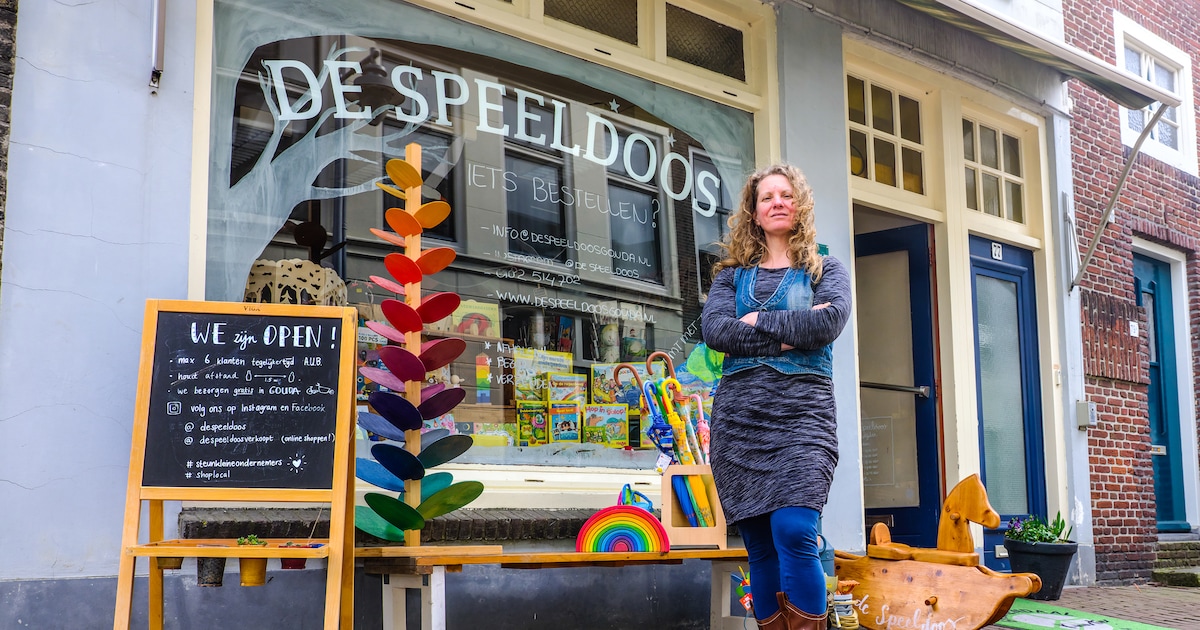 Cindy stopt na 34 jaar met De Speeldoos: ‘De gesprekken met klanten ga ik het meeste missen’