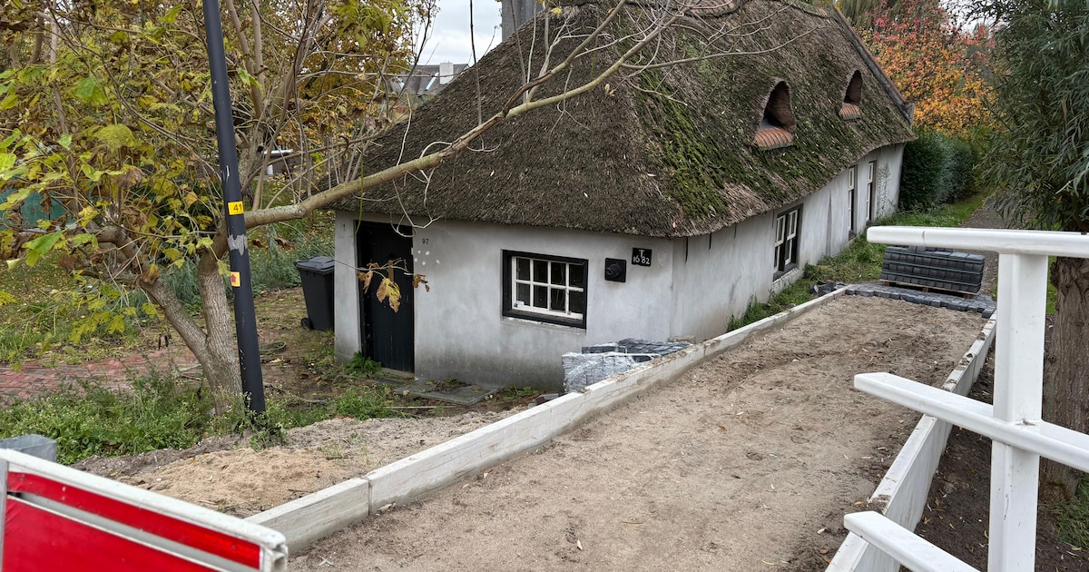 Ophef over stokoud huisje aan Weverskade: ‘Het wordt toch niet gesloopt hè?’