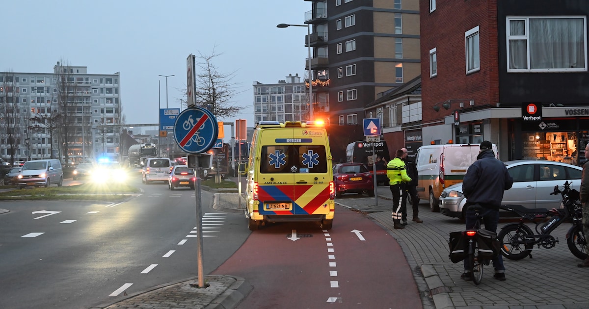 Fatbiker gewond na botsing op kruising Valeriusstraat/Wagnerstraat in Leeuwarden