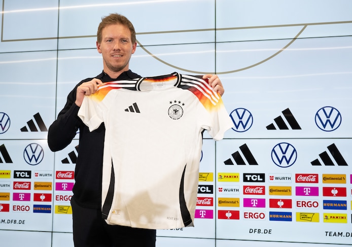 Adidas korting 70 jaar hotsell