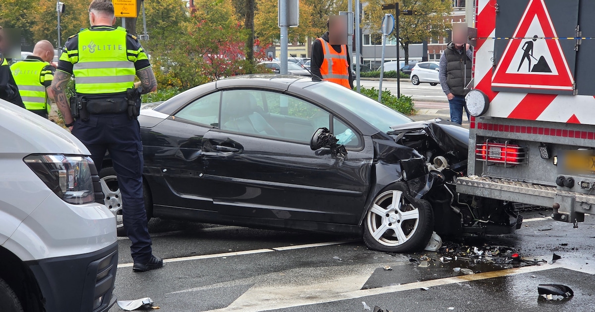 Flinke materiële schade na aanrijding in Groningen