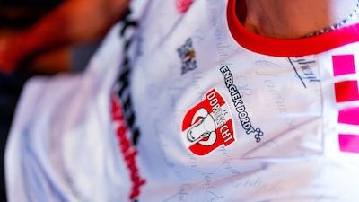 FC Dordrecht presenteert nieuw uittenue met verwijzing naar 1572