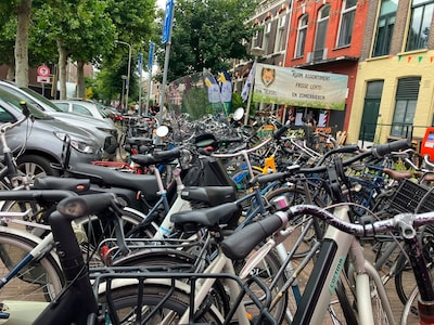 Volop ‘foutparkeerders’ bij Vierdaagsefeesten: ‘Het heeft niet eens te maken met onwil’