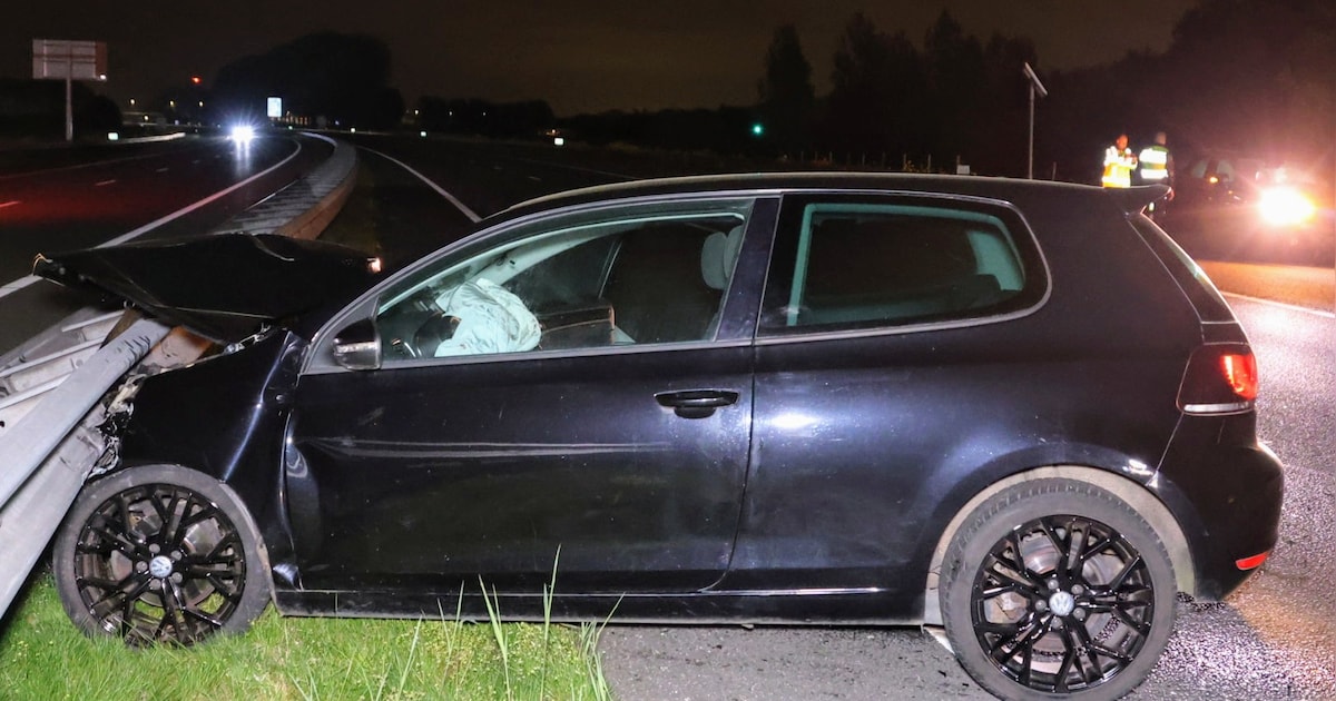 Verkeer urenlang in de file op A15 na ongeluk bij Echteld
