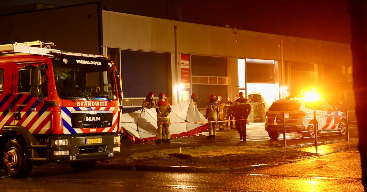 Dodelijk incident met bedrijfsbusje in Emmeloord