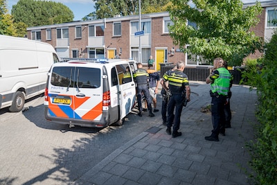 Postbezorger steekt bewoner na ruzie om levering van een pakketje in Rotterdam