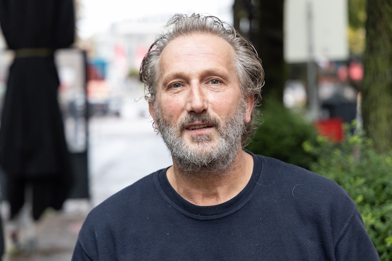 Acteur Marcel Musters vraagt volgers om donatie om schulden in te lossen:  'Leven liep anders dan gedacht' | Show | AD.nl