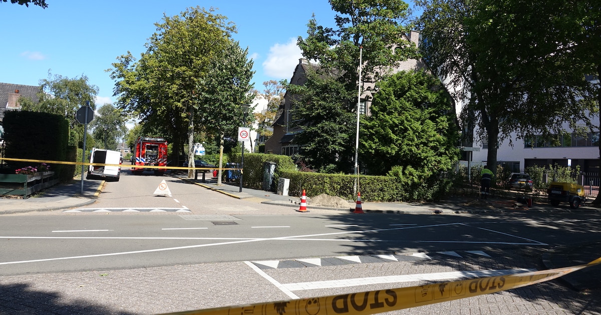 Weg afgezet door gaslek op op Vondellaan in Beverwijk