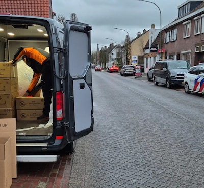 Politie stuit binnen een uur al op tientallen kilo’s illegaal vuurwerk in Baarle-Nassau