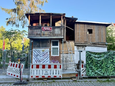 Turkse gemeenschap in Berlijn strijdt voor behoud van iconisch boomhuis: ‘Het is cultureel erfgoed’