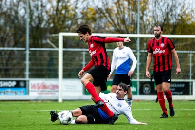 DDV pakt eerste periode in 4D • Union grijpt mis in 3J • 60-jarige Heiming hoeft zijn debuut nog nét