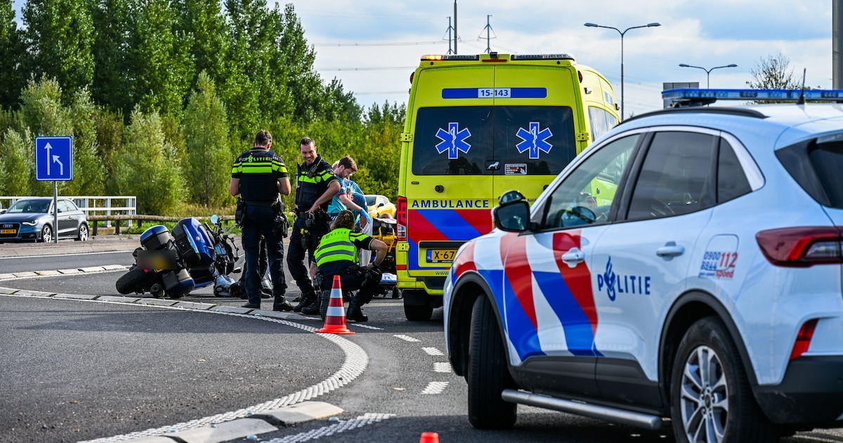 Motorrijder gewond na botsing met auto in Benthuizen