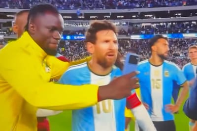 ‘We kregen zelfs geen shirtje of foto’: bondscoach Benin haalt uit na ‘donkere vlek’ op afscheidswedstrijd Lionel Messi