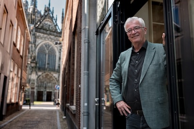 Na jaren vol onderwijs, politiek en cultuur zwaait rector Jean Wiertz (67) af: ‘Het was flink mis me