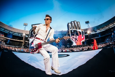 Spike van Di-Rect: ‘Kan het niet over mijn hart verkrijgen om elk weekend tot diep in de nacht in de kroeg te zuipen’