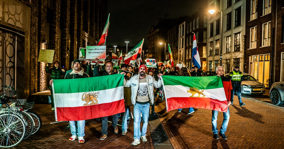 Iraniërs in Enschede gaan woensdag de straat op: ‘Tijd om te laten horen dat we er zijn’