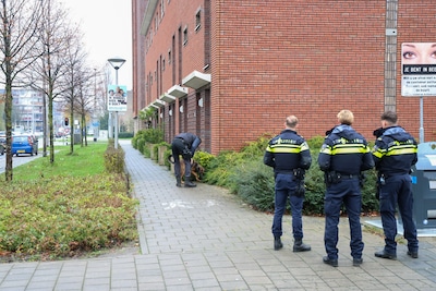 Politie lost waarschuwingsschoten bij aanhouding in Arnhem