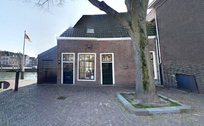 Fundaparel! Je kunt nu wonen in het Zakkendragershuisje bij de Grote Kerk