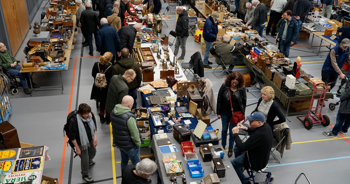 Vintagebeurs met radio’s, vinyl en workshops in De Spil in Nieuwleusen