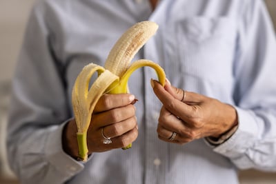 Waarom we vaker een banaan moeten eten: hij maakt niet dik maar wel vrolijk