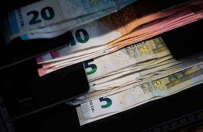 Onder de 15 procent wordt het kritiek: waarom contant geld in Nederland voorlopig niet verdwijnt