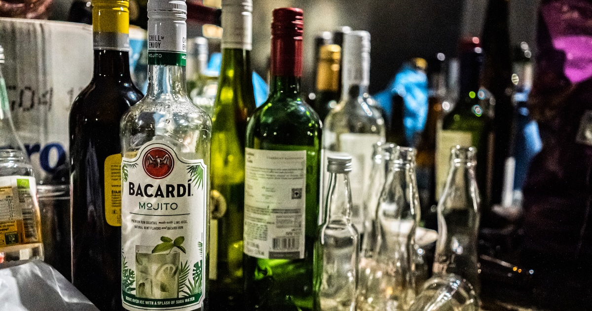 HVC plaatst extra glascontainers in Alblasserdam, verdwijnen in januari weer