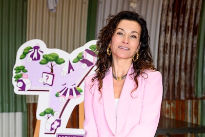 Birgit blijft hangen in mentale kleuterfase en Jett raadt nuchterheid aan