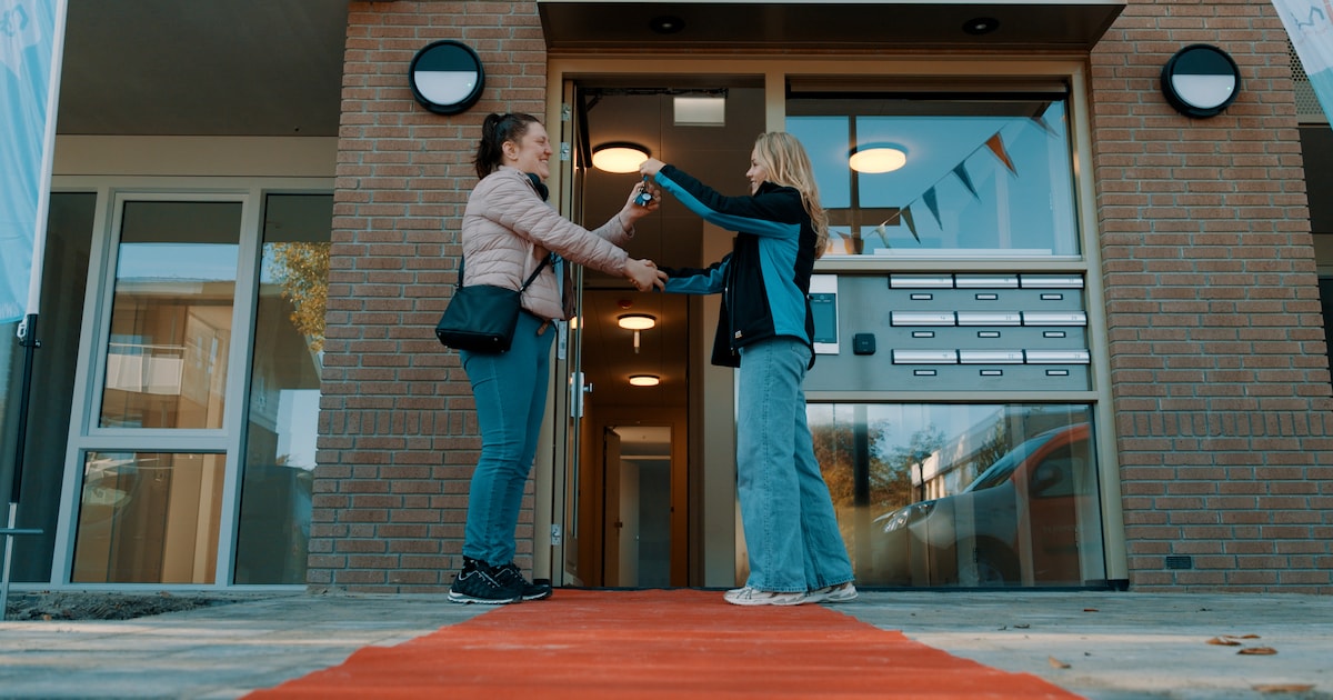 Sleutels uitgereikt voor negen nieuwe appartementen in Den Dungen