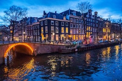Amsterdam wil software van big tech uit VS stap voor stap vervangen, maar hoe pak je dat aan?