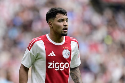 Marcos Leonardo laat eerste flitsen zien bij Ajax, maar supporters krijgen nog geen antwoord op de grote vraag