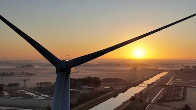 Rechtszaak dreigt om Waspiks windpark: wie mag de turbines bouwen?