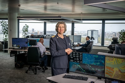 Zenuwcentrum van de haven vernieuwd: zacht tapijt, slimme lampen en stille muren