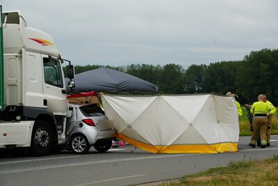 Vrouw (80) overleden bij ernstig verkeersongeval in Giessen