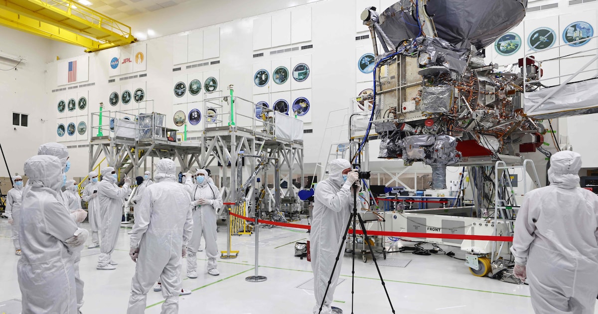 Nasa met uitdagende missie op zoek naar mogelijk leven op maan van ...