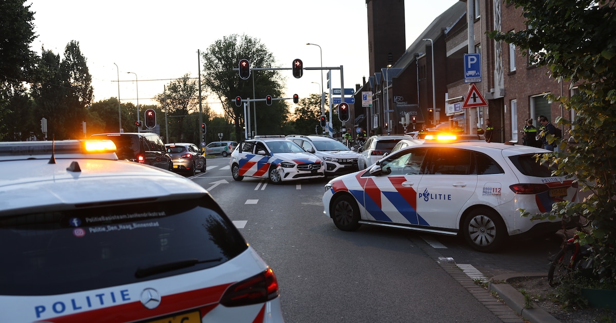 Jongen van 14-jaar klemgereden na dollemansrit in auto door Den Haag |  Nieuws | AD.nl