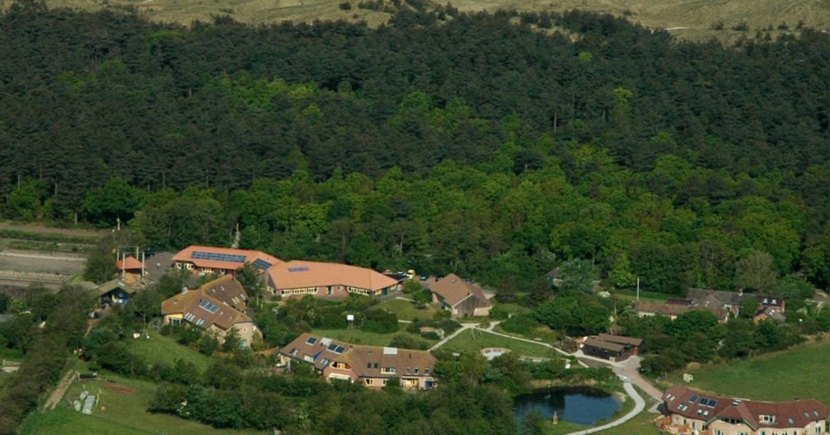 Kerstmarkt Maartenhuis in De Koog op 17 december met lokale producten en loterij