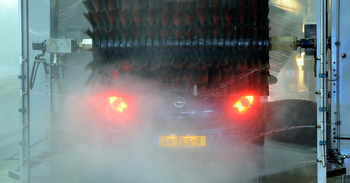 Vieze auto? Hier in Nijmegen krijgt je bolide binnenkort een gratis wasbeurt