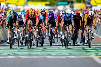 'Sneu om een kampioen als Alaphilippe zo te zien rondrijden'