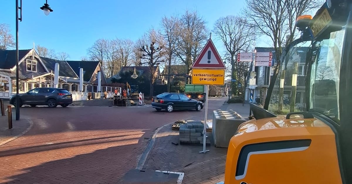 Verkeer van rechts krijgt nu voorrang op kruising in Schoorl na herinrichting