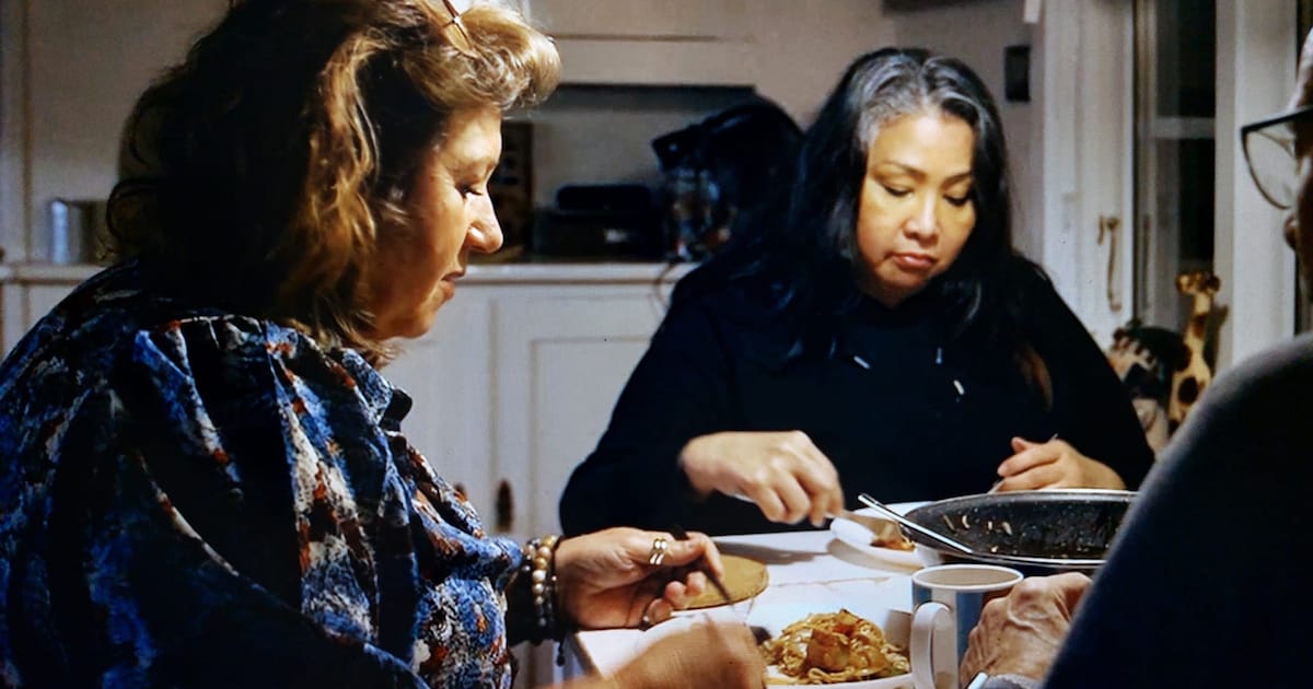 Pearl wordt onzeker door komst van aanwezige Mandy bij Robin in Winter vol Liefde: ‘Beetje ongemakke