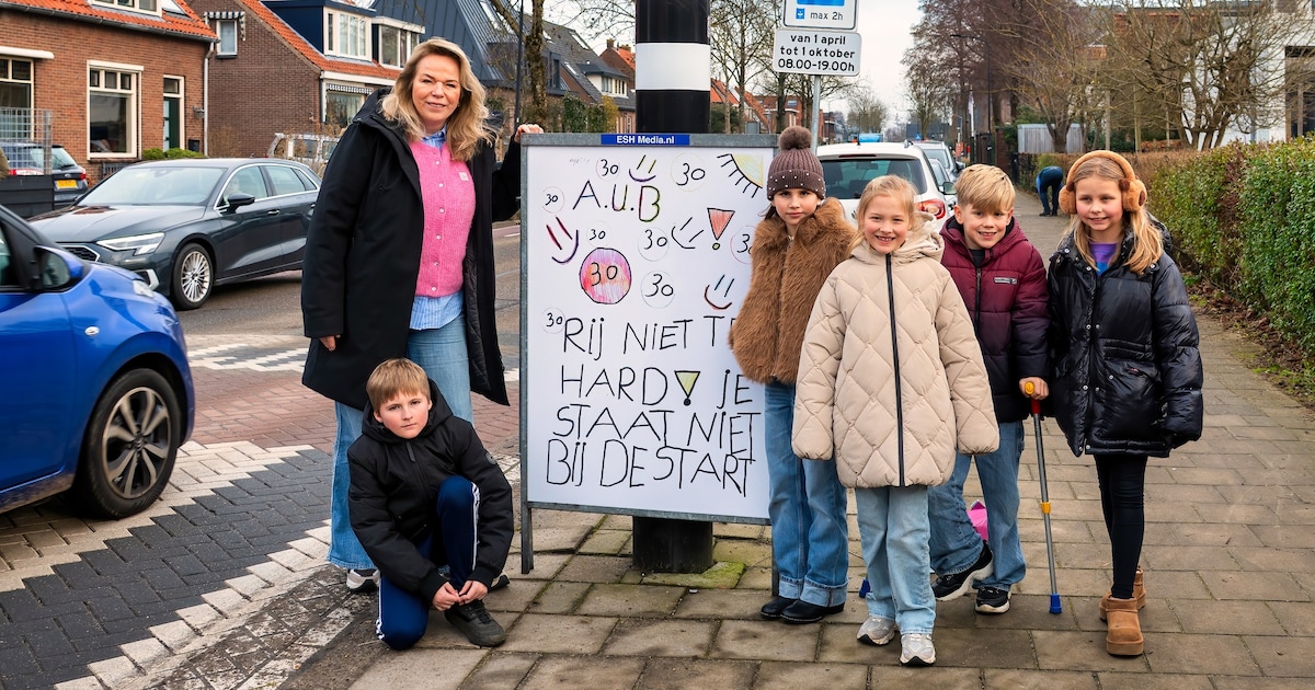 Kinderen van OBS De Pijlstaart zetten verkeersveiligheid in Vinkeveen op de kaart