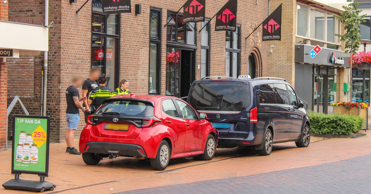 kop-staartbotsing Stationsstraat in Oosterwolde