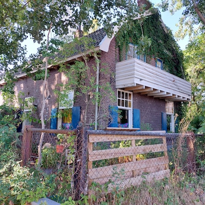 Wie heeft een mooi plan voor deze oude hovenierswoning in Utrecht? Gemeente roept initiatiefnemers o